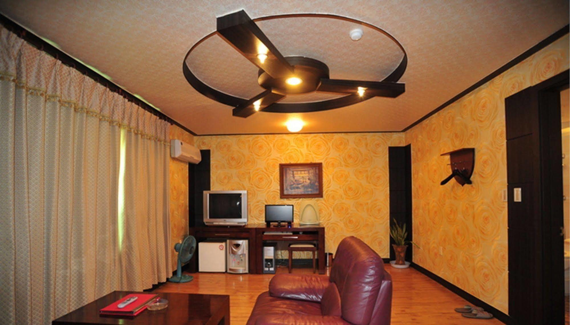 Am Ort Hotel Yeosu Exterior foto